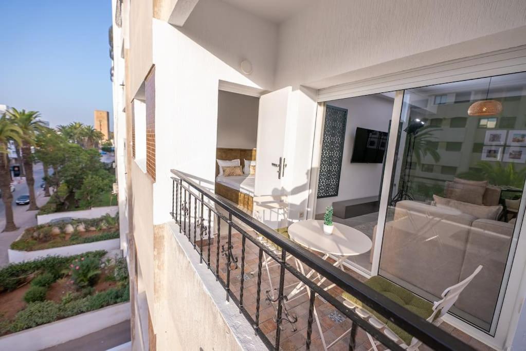 Tradition Meets Modern: 2Br Flat In Rabat Hassan Exterior foto