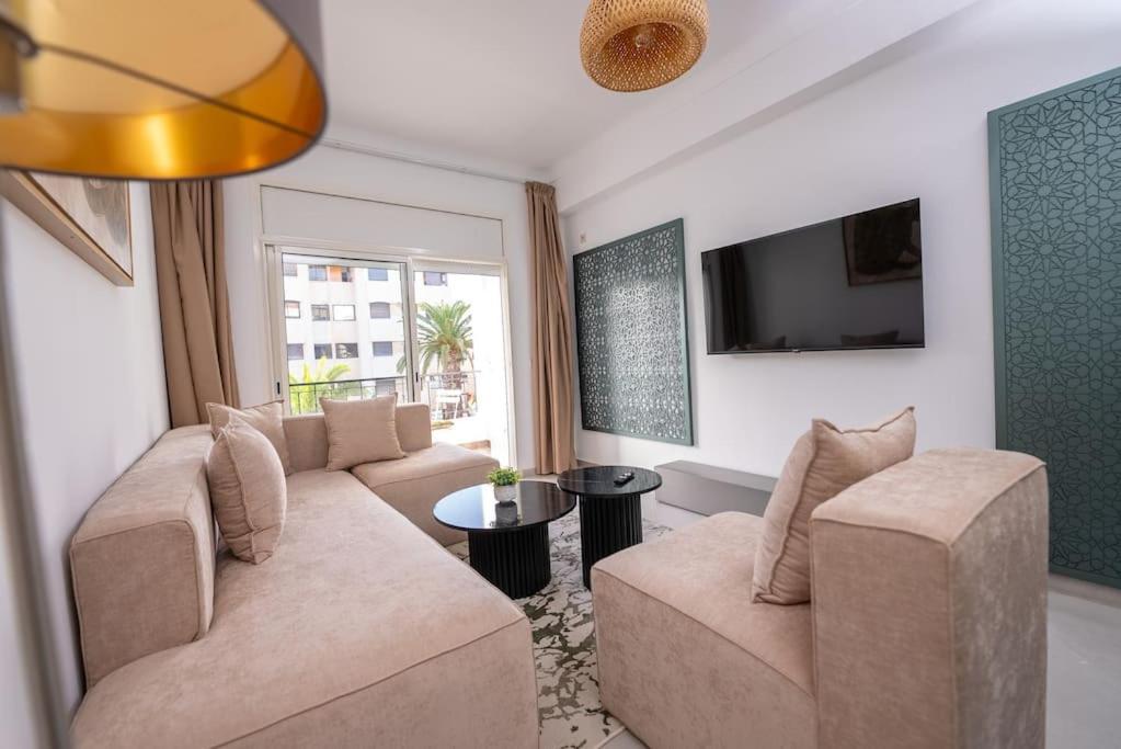 Tradition Meets Modern: 2Br Flat In Rabat Hassan Exterior foto